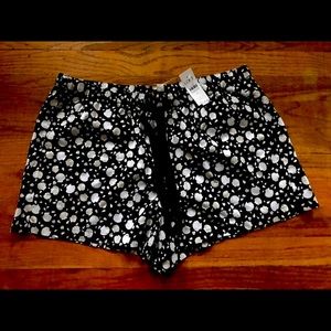 Loft drawstring lounge shorts. Size M. Black and white print.